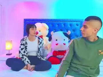 damian_and_roxanne from Chaturbate is Freechat