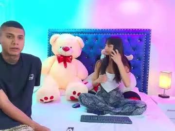 damian_and_roxanne from Chaturbate is Freechat