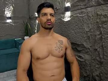 dann_saenz from Chaturbate