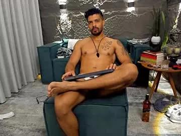 dann_saenz from Chaturbate