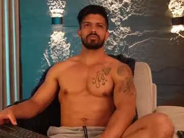 dann_saenz from Chaturbate
