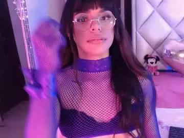 Explore our live girls sluts from our Custom and Multi clubs and checkout exclusive access to highly interactive content, such as shape, hair, titties, pussy type and many more.