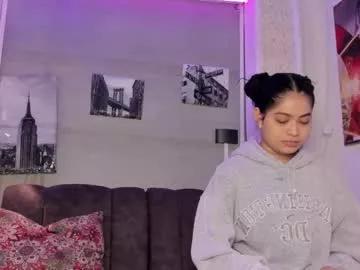 dara_queen7 from Chaturbate