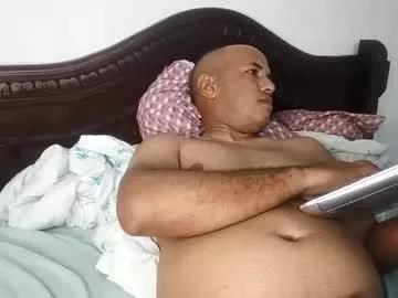 Darwinsreyes webcams show profile image 