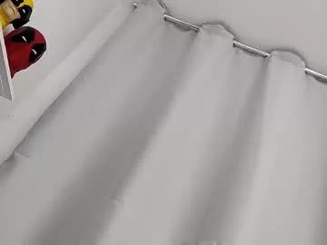 deeluna from Chaturbate