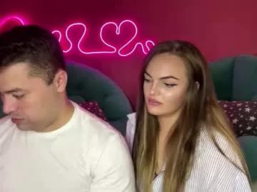 deeplookscouple from Chaturbate