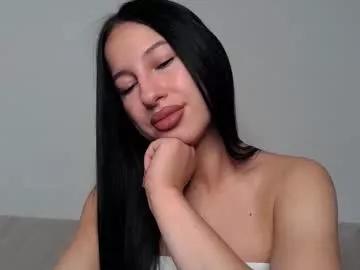 delly_love from Chaturbate