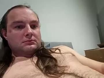 dennis210586 from Chaturbate