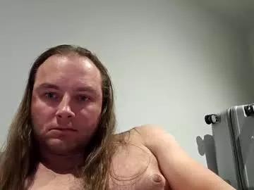 dennis210586 from Chaturbate