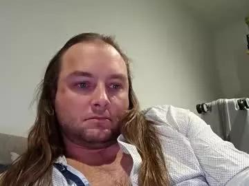 dennis210586 from Chaturbate