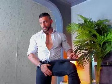 dennis_cox_ from Chaturbate