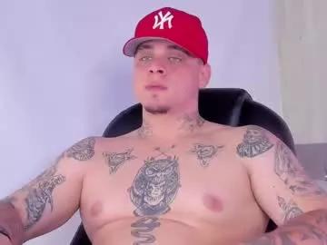 dennis_munera from Chaturbate