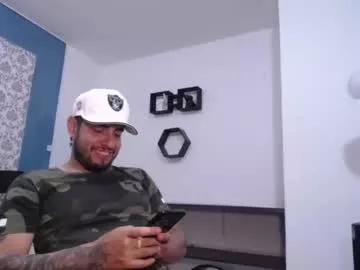 dereck_fiore from Chaturbate