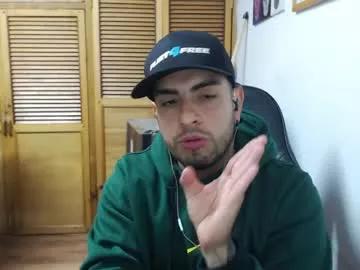 dereck_fiore from Chaturbate