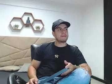 dereck_fiore from Chaturbate
