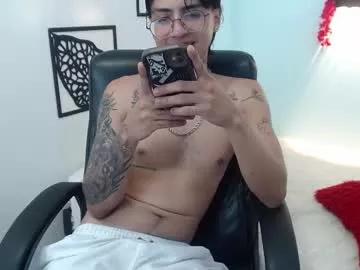 derekfly from Chaturbate