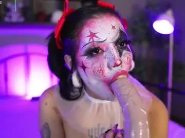 Explore our live girls sluts from our Custom and Multi clubs and checkout exclusive access to highly interactive content, such as shape, hair, titties, pussy type and many more.