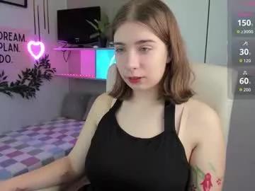 Explore our live girls sluts from our Custom and Multi clubs and checkout exclusive access to highly interactive content, such as shape, hair, titties, pussy type and many more.