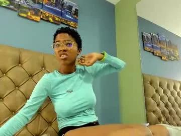 didoelizabeth from Chaturbate
