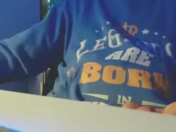 dildolover1278 from Chaturbate