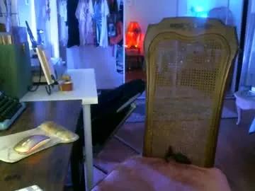 dixie_doll from Chaturbate