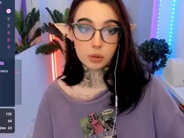 dixipixi_ from Chaturbate