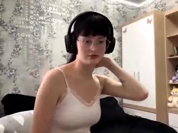 dodiebabikian from Chaturbate