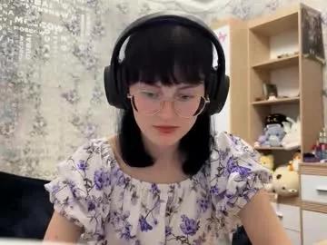 dodiebabikian from Chaturbate