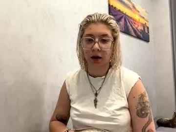 Dodiekurr webcams show profile image 