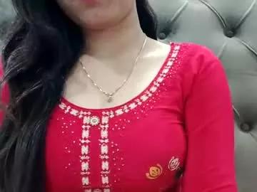 dollmeenu from Chaturbate