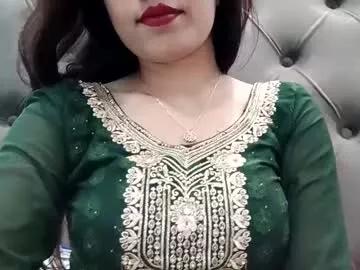 dollmeenu from Chaturbate