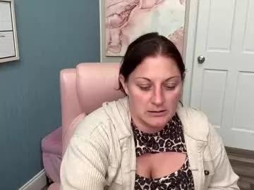 dollydimplez from Chaturbate