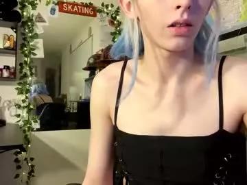 dommymommytgirl from Chaturbate