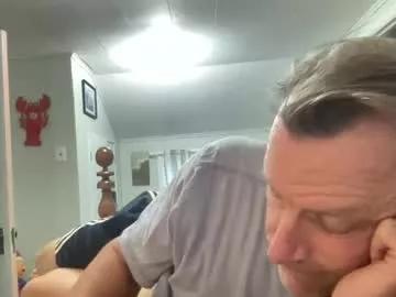 dudeinnh from Chaturbate
