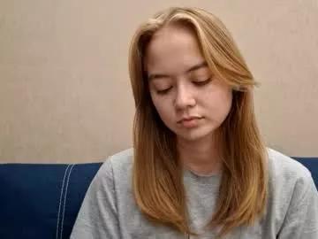 Dustidickirson webcams show profile image 