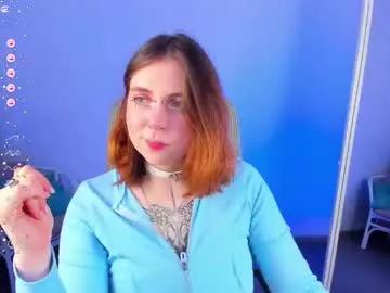 effie__ from Chaturbate