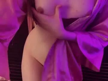 effiemur on Chaturbate