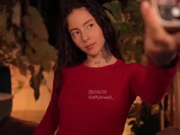 effylowell_ from Chaturbate