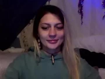 elementalgoddess from Chaturbate