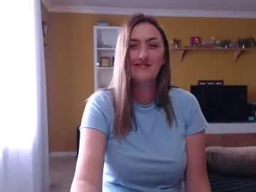 ella_max_live from Chaturbate