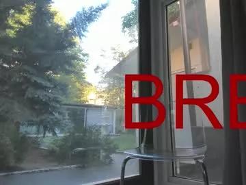 ella_vee from Chaturbate