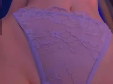 ellaamber from Chaturbate