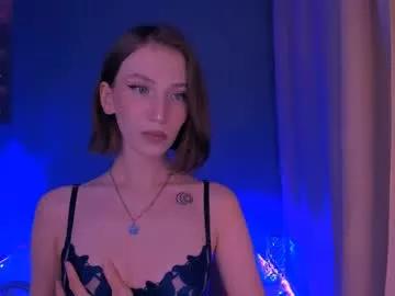 ellaamber from Chaturbate