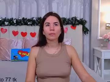 ellaander from Chaturbate