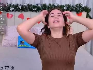 ellaander from Chaturbate