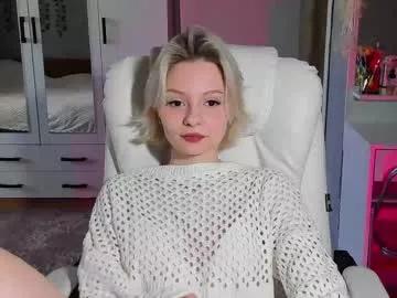 ellales from Chaturbate