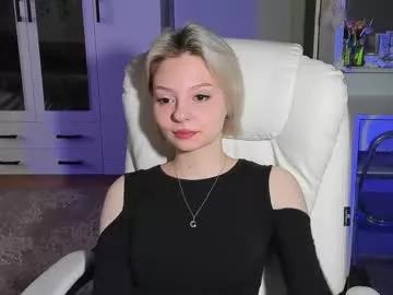 ellales from Chaturbate