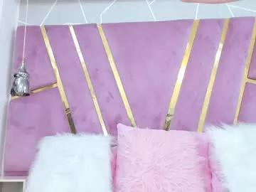 ellenasimons_ from Chaturbate