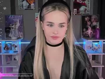 ellensoftt from Chaturbate