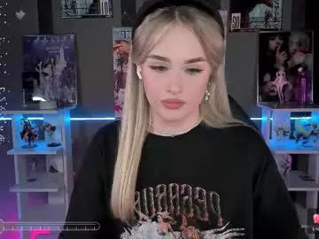 ellensoftt from Chaturbate